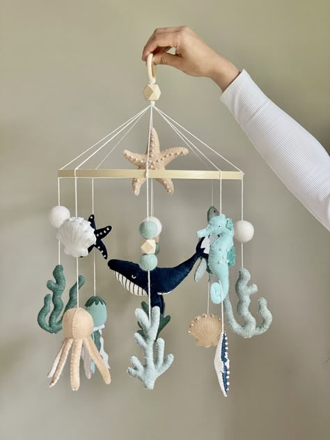 Under The Sea Stuffed Animals, Diy Felt Ocean Animals, Deep Sea Nursery Ideas, Octopus Nursery Theme, Marine Animal Nursery, Under The Sea Mobile, Marine Life Nursery, Ocean Themes Nursery, Sea Creature Mobile