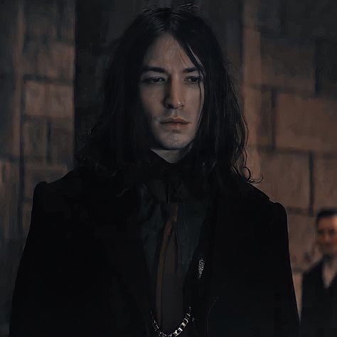 Aurelius Dumbledore, Credence Fantastic Beasts, Credence Barebone, Severus Snape Fanart, Healthy Makeup, Dark Wizard, Harry Potter Scene, The Catacombs, Ezra Miller