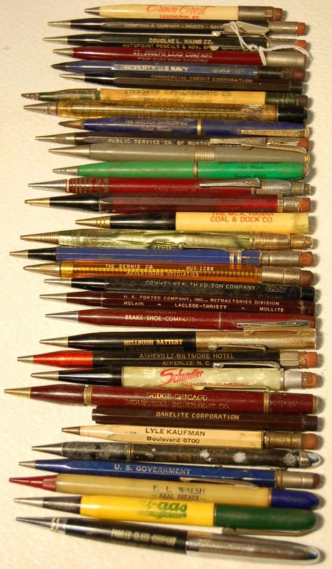 Vintage Pencil, Mechanical Pen, Vintage Pens, Journal Writing Prompts, Studying Inspo, Mechanical Pencils, Pen And Paper, Journal Writing, Fountain Pen