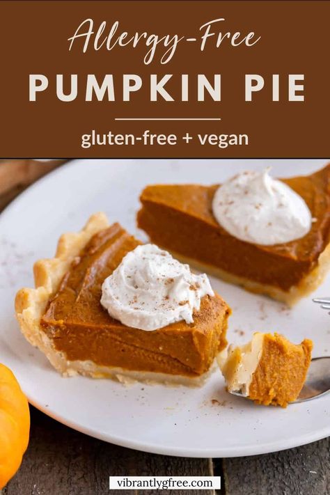 A quick and easy gluten-free and vegan pumpkin pie that tastes better than the original! Only 8 ingredients and 45 minutes to make. Vegan Pumpkin Pie Filling, Easy Vegan Pumpkin Pie, Gluten Free Pumpkin Pie Recipe, Holiday Pies Recipes, Vegan Pumpkin Pie Recipe, Pumpkin Pie Ingredients, Best Pumpkin Pie Recipe, Pumpkin Dessert Recipes, Gluten Free Pumpkin Pie