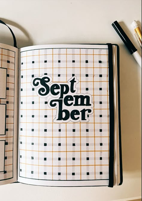 September Spread, Fall Bujo, September Bujo, Bullet Journal Simple, September Bullet Journal, Journal 2025, Bullet Journal 2023, Journal Simple, Bujo Art