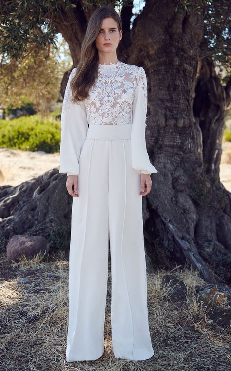 Bridal Jumpsuit Long Sleeve, Long Sleeve Jumpsuit Classy, Jumpsuit Soiree, Jumpsuits Wedding, Bridal Pant Suit, Jumpsuit Wedding Dress, Wedding Dresses With Long Sleeves, Bridal Pants, Wedding Dress Jumpsuit