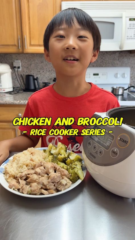 Easy Peasy Jordan | Shoyu (soy sauce) Garlic Chicken Rice ✨ rice cooker series ✨ The series continues and here’s another easy peasy and really tasty meal to... | Instagram Garlic Chicken Rice, Soy Sauce Garlic, Rice Cooker Recipes, Broccoli Rice, One Pan Meals, Chicken Rice, Garlic Chicken, Rice Cooker, One Pot Meals