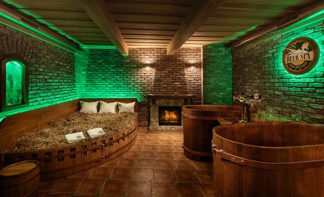 Beer Spa, Prague City, Spa Rooms, Romantic Things To Do, City Trip, Cool Bars, Spa Treatments, Drinking Beer, Resort Spa