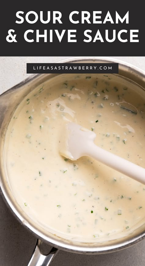 Sour Cream Garlic Sauce, Sour Cream Topping, Savoury Sauce Recipes, Dip Sauces, Easy Sauces Recipes, Sour Cream Sauces, Sauce For Mashed Potatoes, Mashed Potatoes Sauce, Steak In Cream Sauce