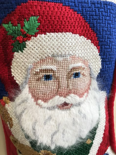 Needlepoint Santa Beards, Santa Needlepoint, Needlepoint Inspiration, Needlepoint Santa, Christmas Needlework, Needlework Christmas, Christmas Needlepoint, Needlepoint Christmas Ornaments, Needlepoint Ideas