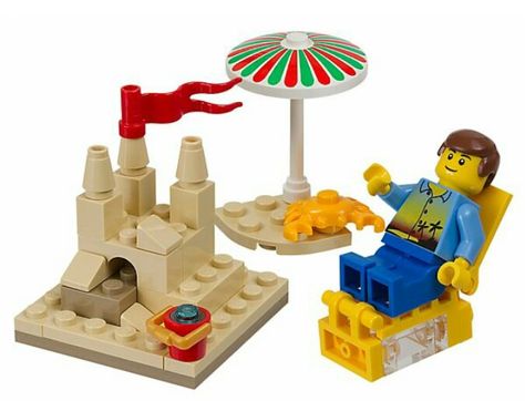 Lego Beach, Easy Lego Creations, Lego Juniors, Lego Clones, Lego Shop, Lego Christmas, Lego Diy, Summer Scenes, Lego Minifigs