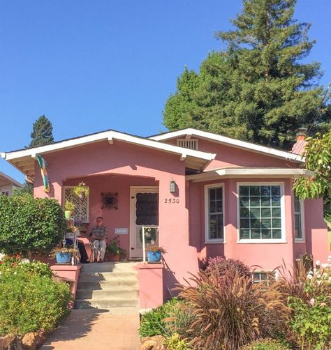 Prairie Rose by Behr Pink Painted House Exterior, Colored Houses Exterior, Exterior Pink Paint Colors, Pink Home Exterior, Colored Houses, Sweet Home Aesthetic, Cute Houses Aesthetic, Eclectic Home Exterior, Bright Color House Exterior