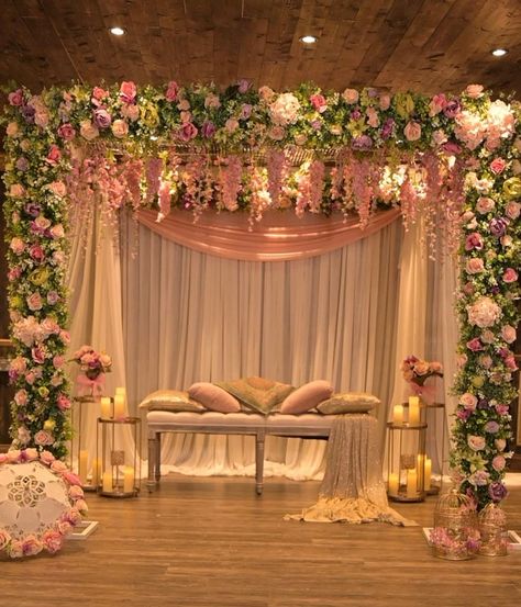 Mendhi Venue Decor, Pink And Green Indian Wedding, Flower Decorations For Reception, Pink Engagement Decorations, Pink Mehndi Decor, Desi Wedding Color Schemes, Desi Wedding Backdrop, Pink And Green Decorations, Pastel Reception Decor