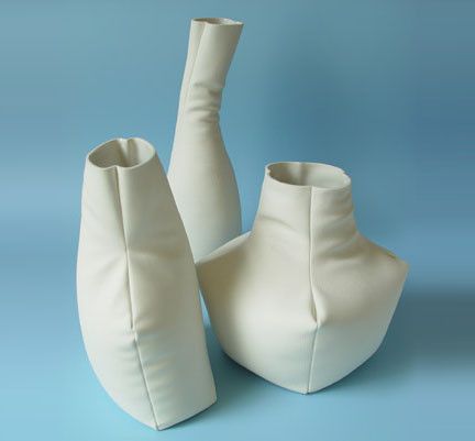 22 Unusual Vases Adding Interest and Creative Design Ideas to Interior… Leather Vase, Unusual Vases, Unique Vases, Porcelain Jewelry, Modern Vase, Ceramic Vessel, Vase Design, Contemporary Ceramics, Ceramic Vases