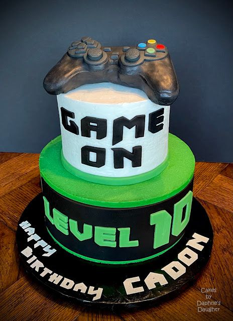 Game Controller Cake, Xbox Birthday Party, Controller Cake, Playstation Cake, Xbox Cake, Red Birthday Cakes, Video Game Cakes, 10 Birthday Cake, Video Games Birthday Party