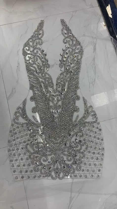 Knee length rhinestone Bodice applique Rhinestone Bodice Dress, Rhinestone Dress Wedding, Crystal Bodice Applique, Bodice Applique Dress Styles, Custom Diamond Birthday Dress, Rhinestone Outfits For Women, Rhinestone Bodice Applique, Rhinestone Chain Dress, Custom Birthday Dress Baddie