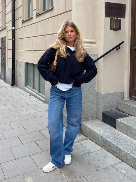 Adrette Outfits, Looks Jeans, Skandinavian Fashion, Uni Outfits, Cold Outfits, Looks Street Style, Outfit Trends, Outfit Inspiration Fall, Stockholm Fashion