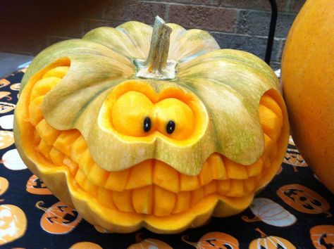 Stacked Pumpkin Carving Ideas, Complex Pumpkin Carving, Advanced Pumpkin Carving, 3d Pumpkin Carving, Halloween Pumpkins Carvings Designs, Pumpkin Sculpting, Halloween Pumpkin Carving Ideas, Awesome Pumpkin Carvings, Halloween Pumpkin Crafts