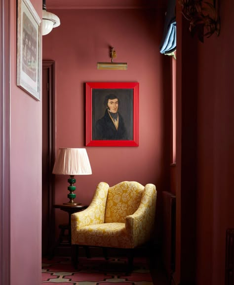 Nicola Harding, Bedroom Red, Design Del Prodotto, Red Walls, Red Interiors, Interior Inspo, Shades Of Red, 인테리어 디자인, House Inspo