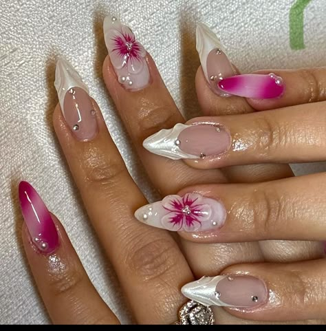 Jelly Nails Flowers, Europe Acrylic Nails, Almond Nails Graduation, Orchid Nails Square, Jelly Flower Nails, Sculpted Flower Nails, Maddy Perez Nails, Orquideas Nails, Water Drop Nails