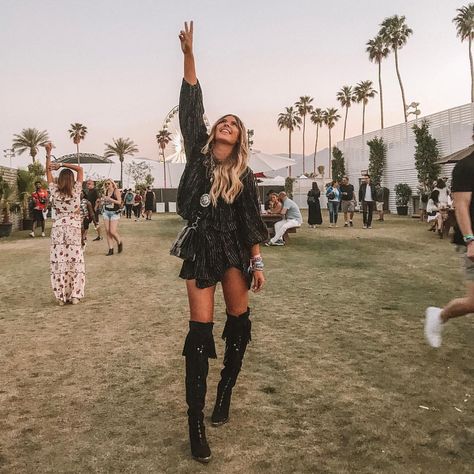 Coachella 2018 Outfit Hard Summer Festival Outfit, Hard Summer Festival, Lost Lands Festival, Mode Coachella, Outfit Coachella, Coachella Vibes, Elle Ferguson, Coachella Looks, Edm Festival Outfit