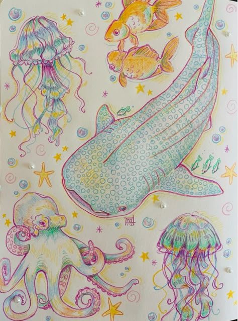 Cool Summer Drawings, Watercolor Art Detailed, Funky Sketch Ideas, Beach Colored Pencil Drawing, Colored Pen Drawing, Cute Sketch Book Ideas, Pufferfish Drawing, How To Draw Octopus, Cute Pastel Drawings