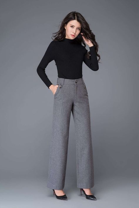 Formal Pants Women, Work Attire Women, Simple Work Outfits, Casual Attire For Women, Fall Fashion Skirts, Pants Outfit Casual, Office Attire, Casual Work Outfits, Work Outfits Women