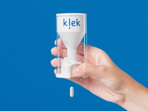 k!ek capsule dispenser on Packaging of the World - Creative Package Design Gallery Pill Packaging Design, Pill Packaging, Medicine Dispenser, Brand Colour Schemes, Dispenser Design, Medical Packaging, Supplements Packaging, Pill Dispenser, Goods Design