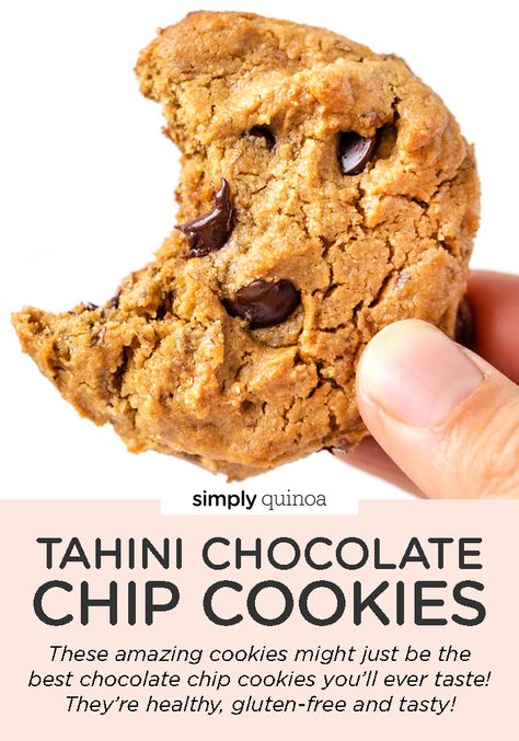 These VEGAN Tahini Chocolate Chip Cookies might just be the best cookies you'll ever taste! They're healthy, gluten-free and tasty! Easy homemade, from-scratch recipe that is chewy and so delicious. Quinoa Dessert, Tahini Chocolate Chip Cookies, Flourless Chocolate Chip Cookies, Tahini Chocolate, Tahini Cookies, Oatmeal Raisin Cookies Chewy, The Best Cookies, Vegan Brownies, Healthy Chocolate Chip Cookies