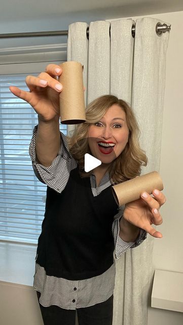 Jennifer Valentyne on Instagram: "Toilet Paper Roll Curtain #Hack 🧻 So cool!! #homedecor" Curtain Hacks, Jennifer Valentyne, Paper Curtain, Toilet Paper Roll Diy, Roll Up Curtains, Easy Homemade Gifts, I Dream Of Jeannie, Dream Of Jeannie, Toilet Paper Roll Crafts