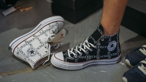 jw anderson x converse 2018 Jw Anderson Converse, Saint Lucy, Fashion Collaboration, European Men, Gq Style, Photo Report, Jw Anderson, Our Generation, Converse Sneakers