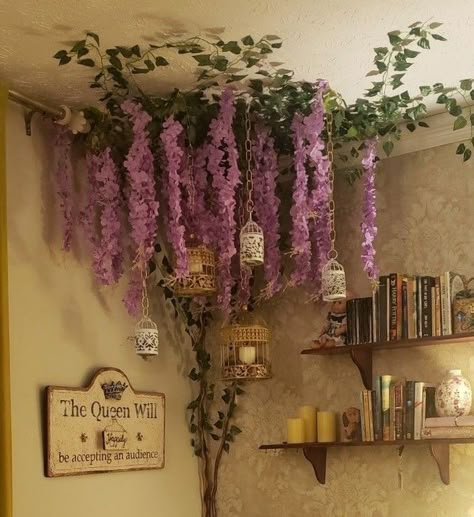 Flower Ceiling Fan, Wisteria Bedroom Decor, Room Murals, Fairy Circle, Fairy Room, Hiasan Bilik Tidur, Cute Bedroom Decor, Dreamy Room, Room Design Bedroom