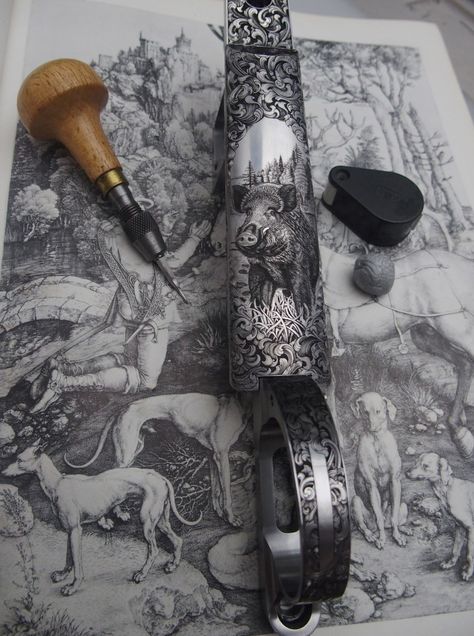 bulino hand engraving guns Metal Engraving Ideas, Western Engraving, Metal Engraving Tools, Tactical Gear Storage, Scroll Engraving, Engraved Knife, Engraving Tools, Engraving Art, Knife Art