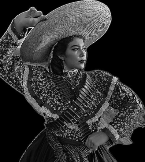 Vintage Mexican Photography, Mexican Vintage Art, Traditional Mexican Photoshoot, Vintage Mexican Photos, Mexican Revolution Women, Goth Mexican Aesthetic, Mexican Cowgirl Aesthetic, Old Mexican Aesthetic, Mexican Indigenous Women