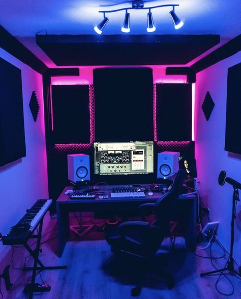 Home Music Studio Setup, Bedroom Recording Studio, Home Music Studio Ideas, Music Studio Aesthetic, Studio Room Ideas, Music Studio Design, Plan Studio, Music Studio Decor, Home Recording Studio Setup