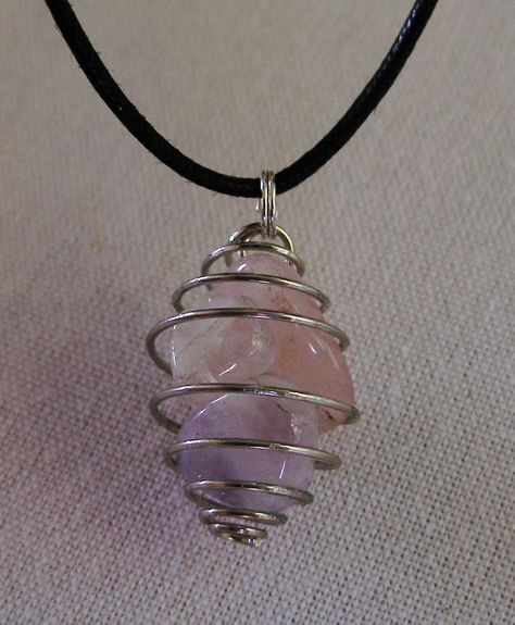 Handmade Amethyst, Rose Quartz and Clear Quartz Crystals Wire Cage Necklace via Audi Wired Crystal Necklace, Cristal Necklace Diy, How To Make Crystal Necklace, Cristal Necklaces, Quartz Necklace Diy, Wire Crystal Necklace, Crystal Necklace Aesthetic, Crystal Cage Necklace, Crystal Neckalce