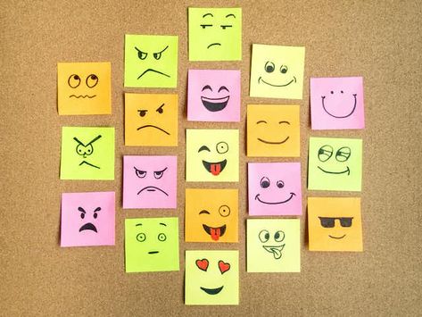 Sticky Note Decor, Funny Sticky Notes, Sticky Notes Quotes, Empathy And Compassion, Workplace Culture, Employee Relations, Easy Room Decor, Note Doodles, Diy Room Decor For Teens