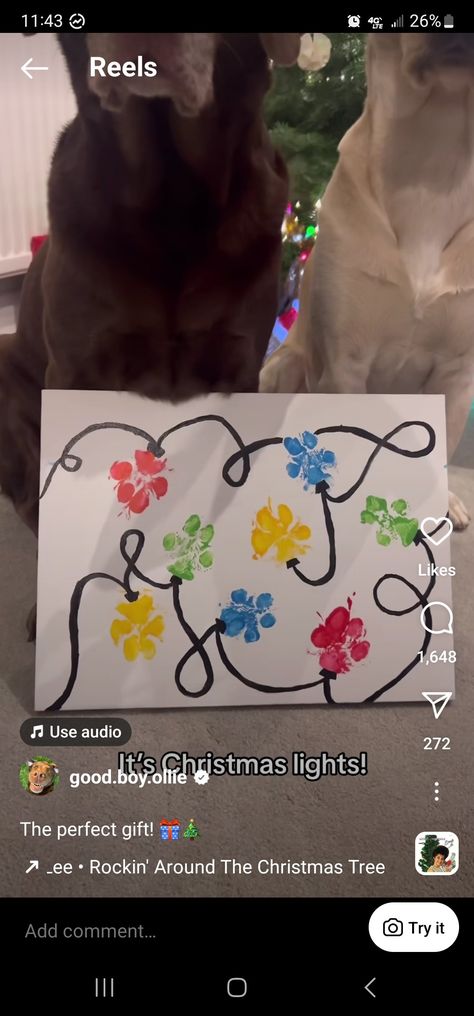 Dog Paw Painting Ideas Diy, Fall Paw Print Art, Dog Christmas Art Diy, Dog Paw Print Art Christmas, Dog Paw Print Canvas Diy, Crafts For Dogs Diy, Dog Painting Ideas Easy, Dog Print Christmas Crafts, Dog Thanksgiving Craft