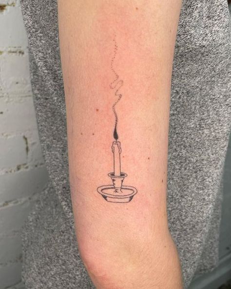 reallynicepoke on Instagram: "Thank you Eva ❤️❤️❤️ custom candle #handpoked" Simple Candle Tattoo, Witchy Candle Tattoo, Lantern Tattoo Vintage, Candle Stick Tattoo, Candelabra Tattoo, Candlestick Tattoo, Tattoos Reference, Candles Tattoo, October Tattoo