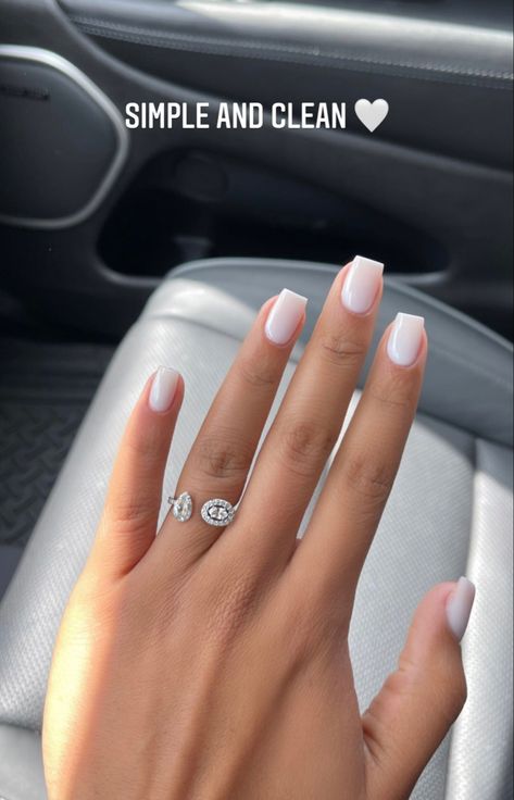 Basic Nails Ideas, White Nail Ideas, Acrylic Toe Nails, Subtle Nails, Simple Gel Nails, Basic Nails, Girly Acrylic Nails, Work Nails, Classy Acrylic Nails