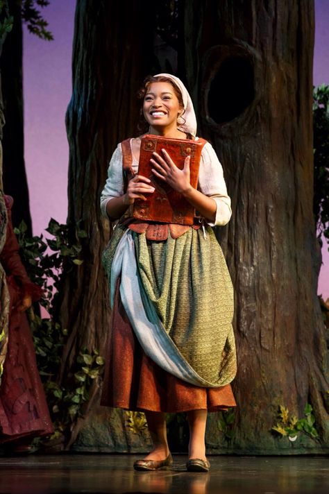 Keke Palmer: the first African American Cinderella on Broadway Black Cinderella, Into The Woods Musical, Cinderella Musical, Cinderella Broadway, Rodgers And Hammerstein's Cinderella, Cinderella Aesthetic, Broadway Costumes, Cinderella Costume, Keke Palmer