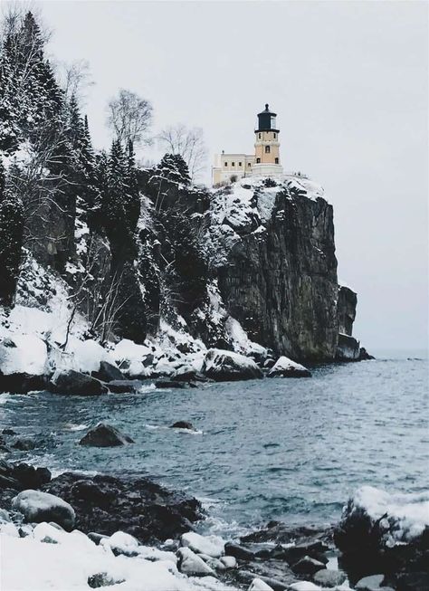 The North Shore Minnesota, Up North Minnesota, Winter In Minnesota, Minnesota Winter Aesthetic, Minnesota Houses, Duluth Minnesota Winter, Acadia National Park Winter, Winter Exploration, Move To Usa