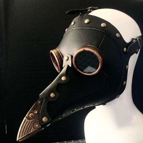 Plague Masks, Plague Doctor Halloween Costume, Black Plague Doctor, Doctor Halloween Costume, Steampunk Plague Doctor, Mask Steampunk, Raven Mask, Doctor Halloween, Plague Doctor Costume