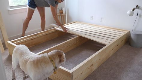 Wood Platform Bed Frame Diy, Bed Frame Diy Easy, Build Own Bed, Diy Minimalist Bed Frame, Floor Bed Frame King, Queen Bed Platform Diy, Build Wooden Bed Frame, How To Make A Platform Bed, Diy Low Platform Bed