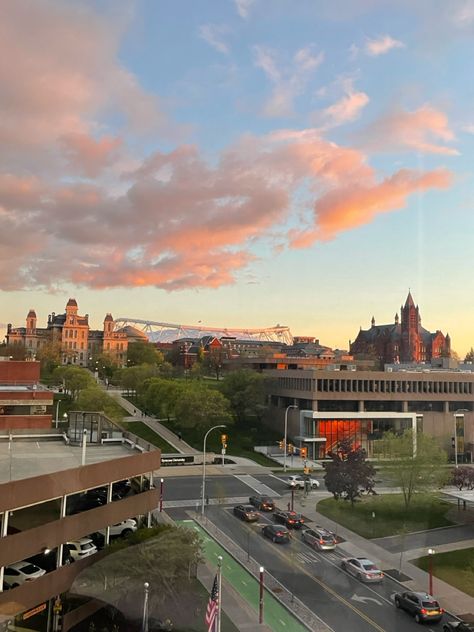 Syracuse Aesthetic, College Vibes, College List, Syracuse University, College Stuff, Dream School, College Campus, Going Home, College Life