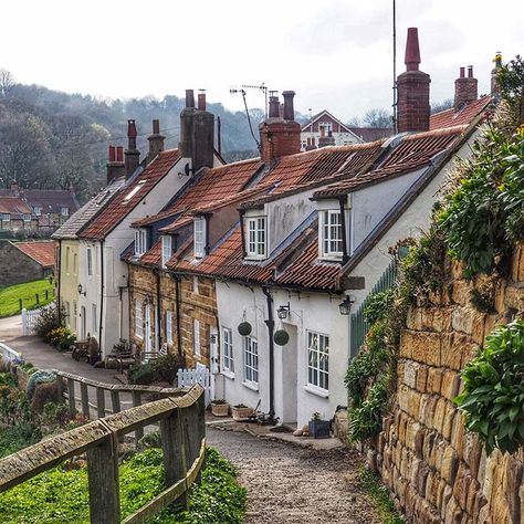 10 Of The Most Instagrammable Spots On The North Yorkshire Coast God's Own Country, Yorkshire Moors, Whitby Abbey, North York Moors, Northern England, Dry Stone, Yorkshire England, Yorkshire Dales, Instagrammable Places