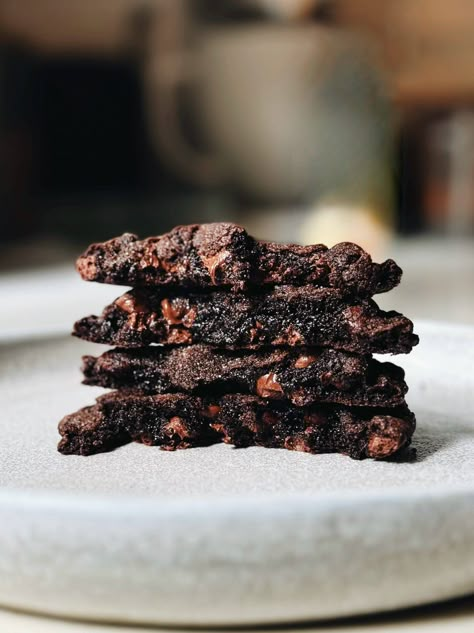 Double Chocolate Cookies Recipe, Small Batch Baking, Pinch Of Yum, Cookies To Make, Cakes Slices, Cookies And Brownies, Double Chocolate Cookies, Chocolate Cookie Recipes, Irresistible Desserts