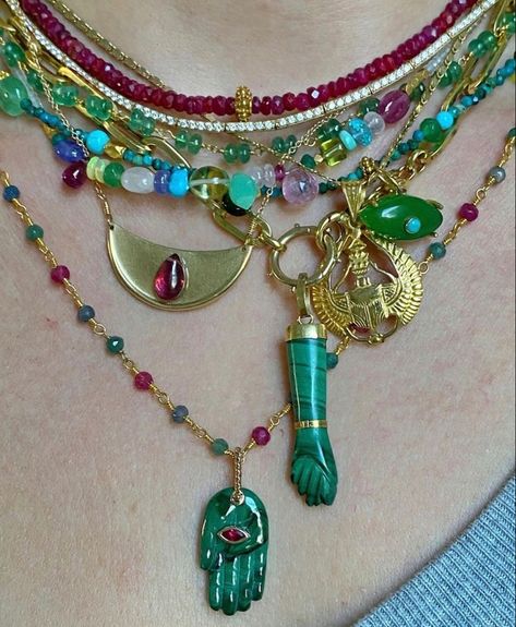 Mode Hippie, Hand Pendant, Indie Jewelry, Green Malachite, Malachite Stone, Dope Jewelry, Funky Jewelry, Jewelry Lookbook, Stacked Jewelry