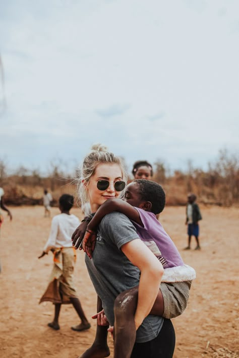 Já ta chegando Here I Am Lord, Selamat Hari Valentine, Mission Trips, Mission Work, Mission Trip, Missions Trip, Travel Goals, Zambia, Travel Inspo