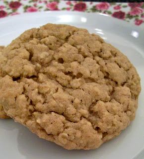 Brooke Bakes : Apple Cinnamon Instant Oatmeal Cookies..good way to use up instant oatmeal packets Instant Oatmeal Cookies, Instant Oatmeal Recipes, Quick Apple Dessert, Cinnamon Oatmeal Cookies, Instant Oatmeal Packets, Apple Oatmeal Cookies, Baked Apple Dessert, Oatmeal Cookies Easy, Apple Desserts Easy