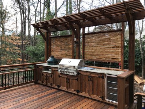 Kitchen On Deck, Outdoor Kitchen On Deck, Deck Kitchen, Covered Outdoor Kitchens, Contemporary Deck, Outdoor Grill Station, Outdoor Kitchen Bars, Outdoor Kitchen Plans, Grill Station