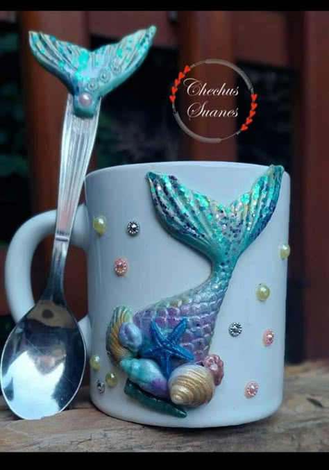 Polymer Clay Mermaid, Clay Flower Jewelry, Mermaid Mugs, Clay Mug, Polymer Clay Flower Jewelry, Clay Diy Projects, Cup Art, Clay Mugs, Cute Polymer Clay