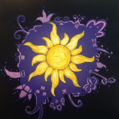 Repunzle Pumpkin, Tangled Icons Aesthetic, Rapunzel Sun Painting, Rapunzel Painting Ideas, Rapunzel Wall Painting, Painting Ideas On Canvas Disney, Repunzal Tangled Aesthetic, Rapunzel Drawings, Rapunzel Sun