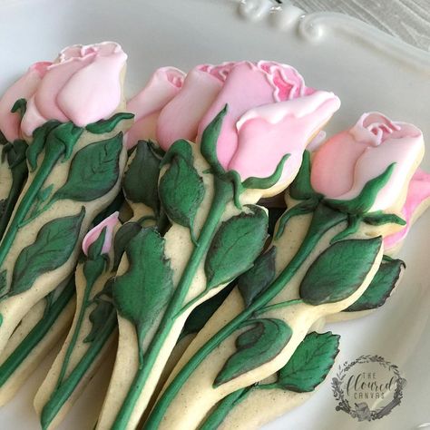 Bouquet Cookies, Flower Cookies Bouquet, Light Pink Roses, Flower Sugar Cookies, Rose Cookies, Cookie Bouquet, Cookie Tutorials, Pretty Cookies, Creative Cookies